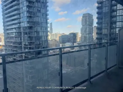 21 Widmer Street 2302, Toronto, On M5v 0b8