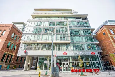 Common Element Condo in Toronto
