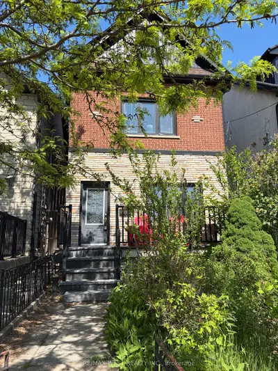 Detached in Toronto