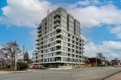 Condo Apartment in Toronto