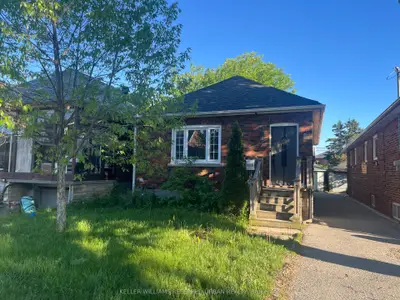 Detached in Toronto