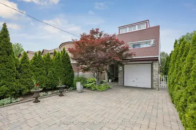 Detached in Toronto