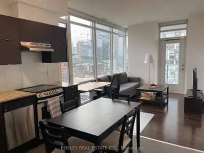 Condo Apartment in Toronto