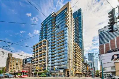 Condo Apartment in Toronto