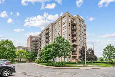 Condo Apartment in Toronto