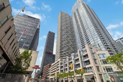 Condo Apartment in Toronto