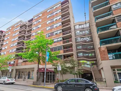 Condo Apartment in Toronto