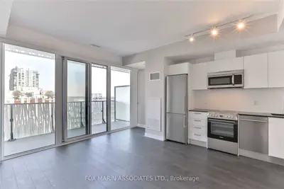 Condo Apartment in Toronto