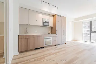 Condo Apartment in Toronto