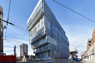 Condo Apartment in Toronto