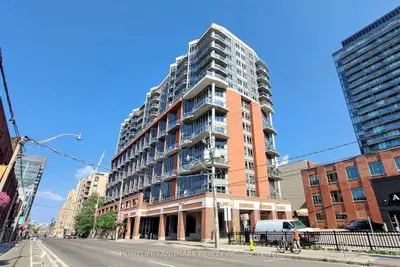 Condo Apartment in Toronto