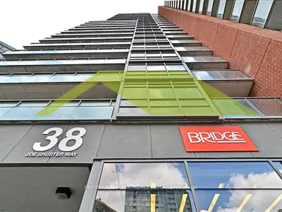 Condo Apartment in Toronto