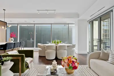 55 Scollard Street 1001, Toronto, On M5r 0a1