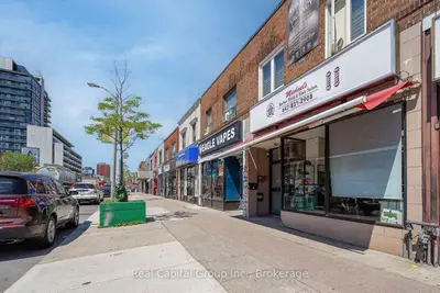 1532-1534 Eglinton Avenue W, Toronto, On M6e 2g8