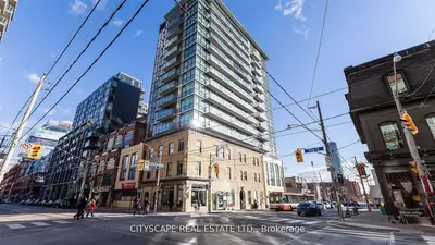 Condo Apartment in Toronto