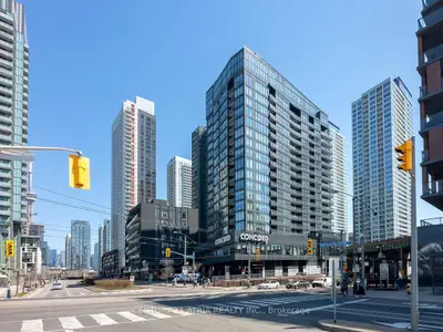 Condo Apartment in Toronto
