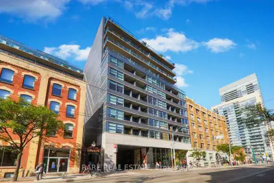 Condo Apartment in Toronto