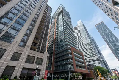 Condo Apartment in Toronto
