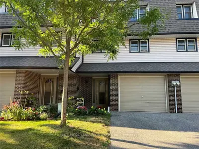 Condo Townhouse in Toronto