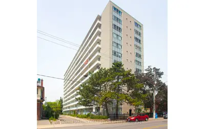 Co-Ownership Apartment in Toronto