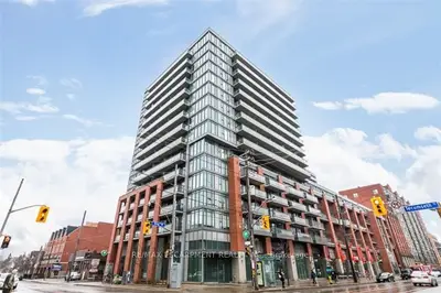 Condo Apartment in Toronto