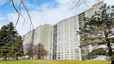 Condo Apartment in Toronto