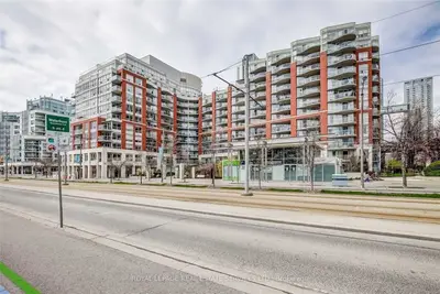 Condo Apartment in Toronto