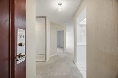 1121 W Steeles Avenue W 514, Toronto, On M2r 3w7