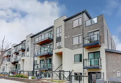 Condo Townhouse in Toronto