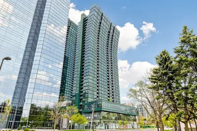 Condo Apartment in Toronto