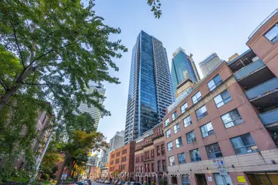 5 St. Joseph Street 3403, Toronto, On M4y 1j6