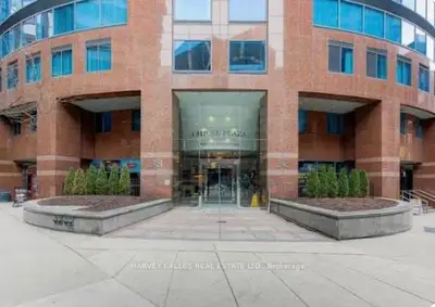33 University Avenue 2101, Toronto, On M5j 2s7