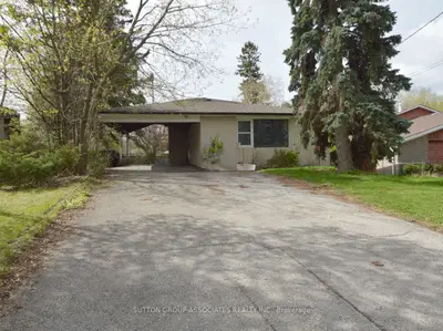 Detached in Toronto
