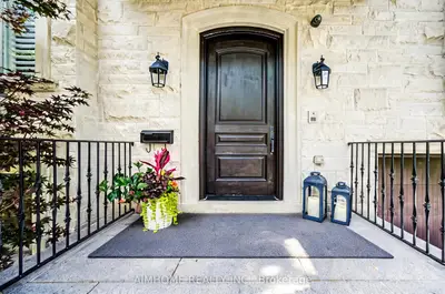 356 Hillcrest Avenue, Toronto, On M2n 3p8