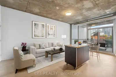 Condo Apartment in Toronto