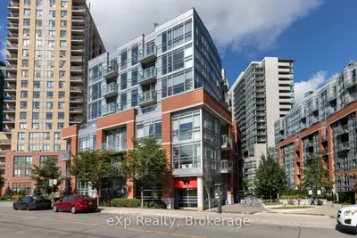 Condo Apartment in Toronto