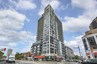 Condo Apartment in Toronto