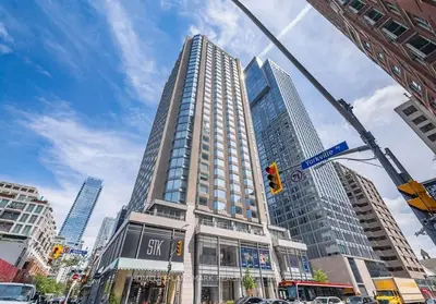 Condo Apartment in Toronto