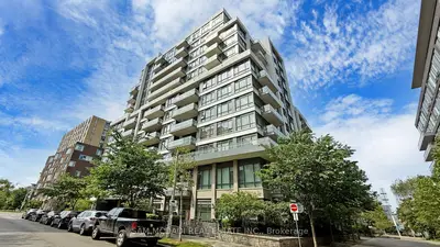 Condo Apartment in Toronto