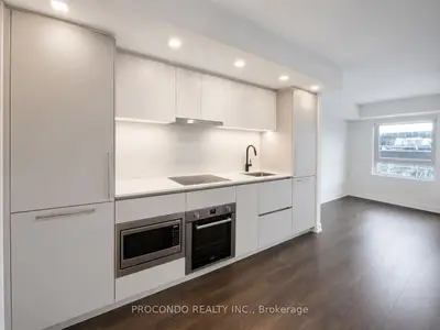 Condo Apartment in Toronto