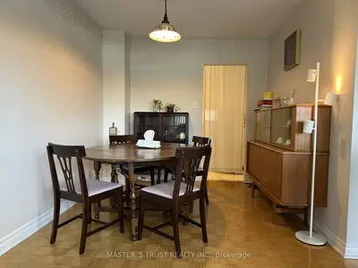 Condo Townhouse in Toronto