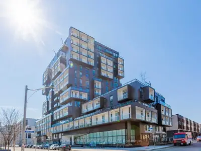 Condo Apartment in Toronto