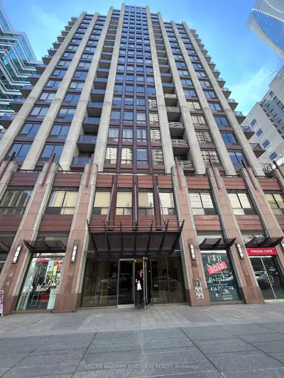 Condo Apartment in Toronto