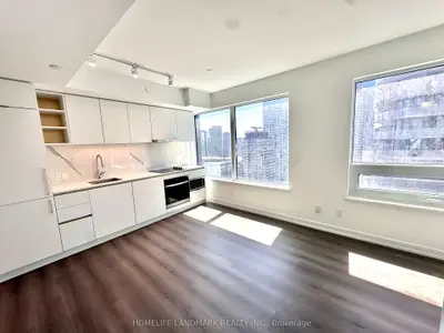 Condo Apartment in Toronto