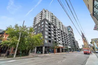 Condo Apartment in Toronto