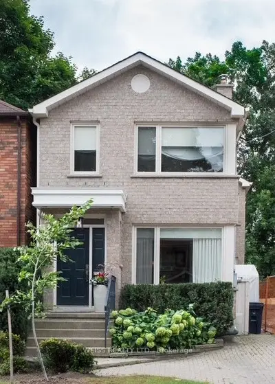 Detached in Toronto