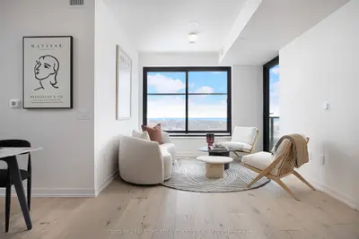 181 Sterling Road 1402, Toronto, On M6r 2b2