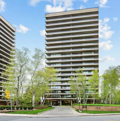 Co-op Apartment in Toronto