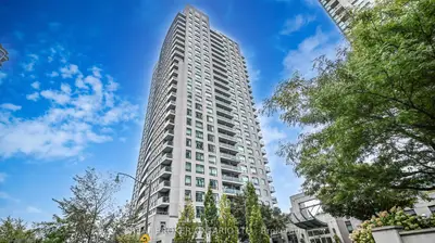 Condo Apartment in Toronto