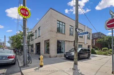 837 Dundas Street W, Toronto, On M6j 1v4